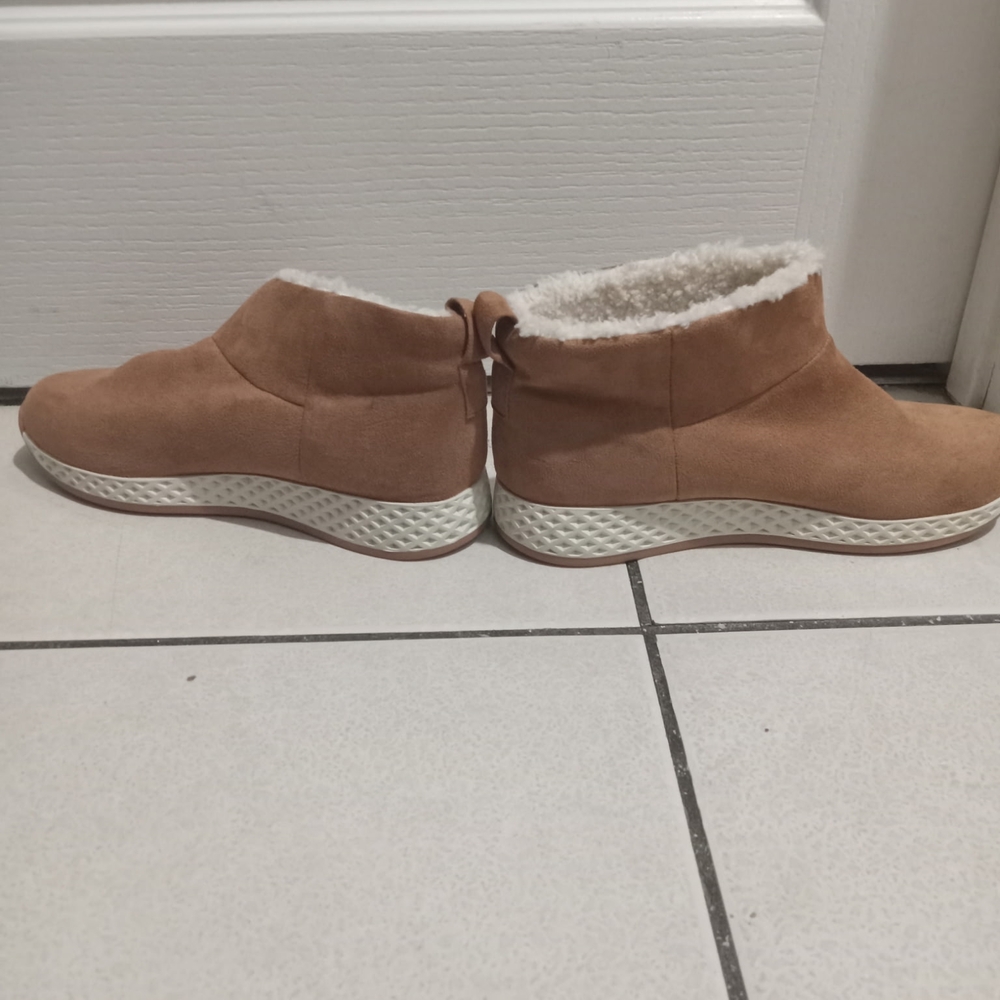 Women's Warm Tan Ankle Boots
